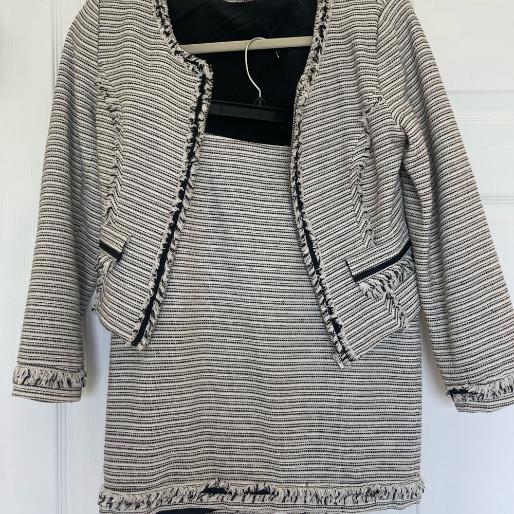 Kay Unger 2 Piece Suit size 2